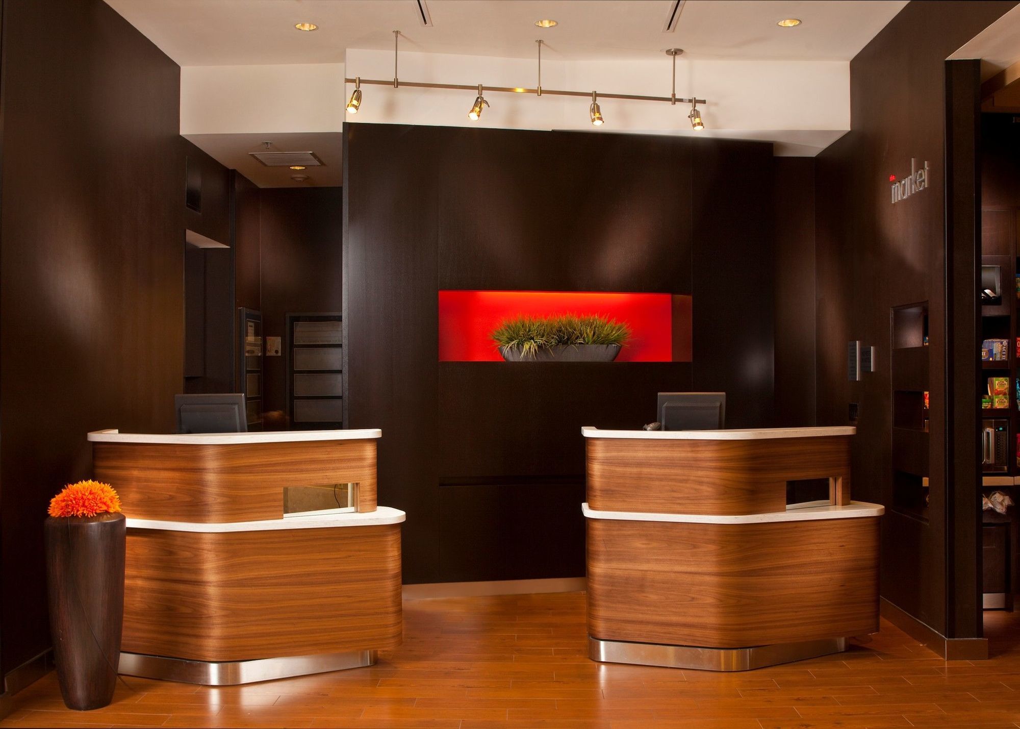 Courtyard By Marriott New Orleans Downtown Near The French Quarter Hotel Exterior photo